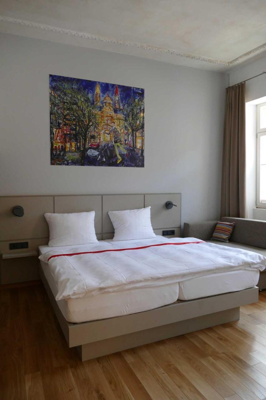 Hotel Maximilian Spira Zewnętrze zdjęcie